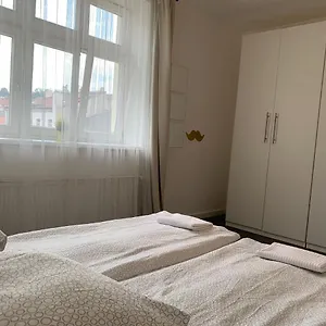 Little Tom Apartment Prag